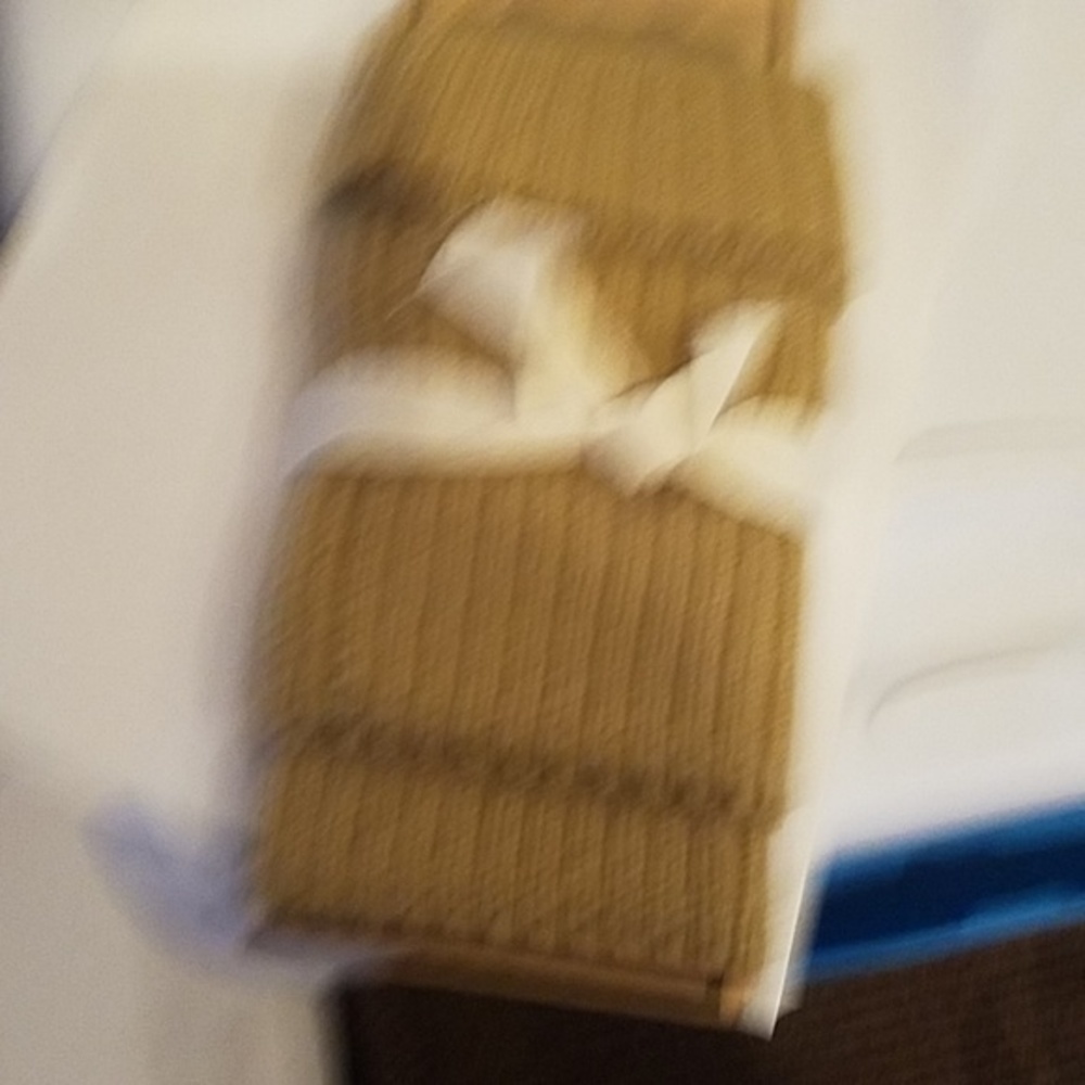 C.C Boot Cuff Camel‎ with button - Picture 2 of 3